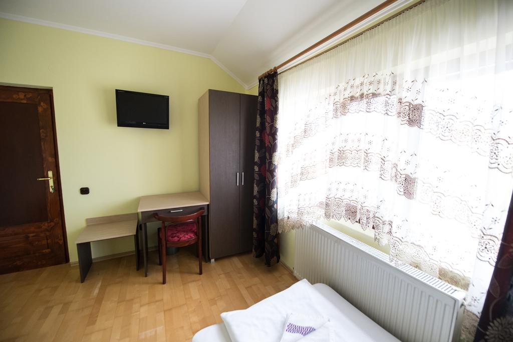 Casa Paveios Hotel Nagyvárad Kültér fotó